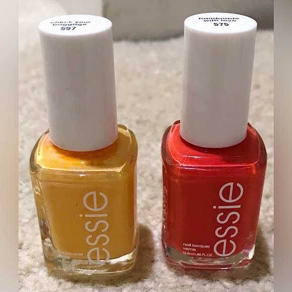 🆕🔥ESSIE GORGEOUS TRIO OF NAIL POLISH(CHECK YOUR BAGGAGE)HANDMADE W/LOVE!!! NWT - Picture 1 of 7